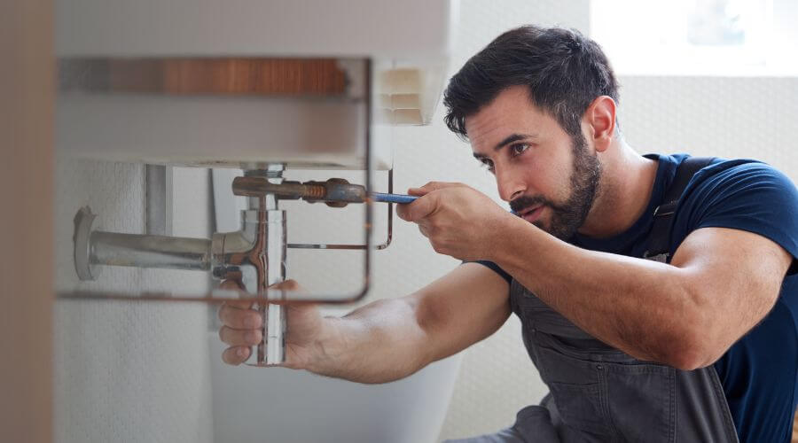 Water heater thermostat replacement in Estherwood, LA